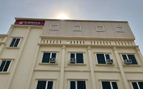 Kavana Hotel Varanasi 4*
