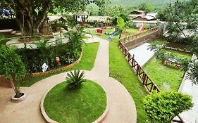Green Wood Resort Pune