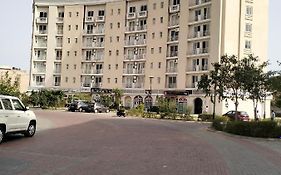 Brij Darshan Hotel Vrindavan 4*