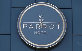 Hotel Parrot
