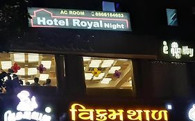 Hotel Royal Night Ahmedabad 2* India
