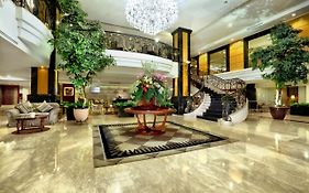 Aston Tropicana Hotel Bandung 4*