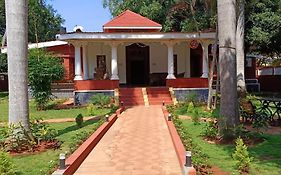 Villa De Sun Auroville India