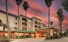 Courtyard By Marriott San Francisco Airport/oyster Point Waterfront 3*