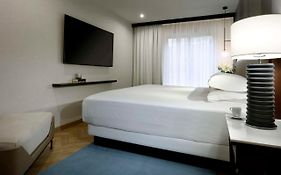 Hotel Hesperia Madrid 5*