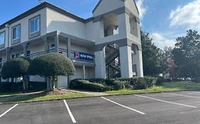 Norcross Inn And Suites 2*
