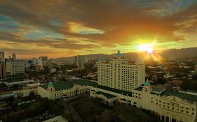 Waterfront Cebu City Hotel & Casino  4* Philippines