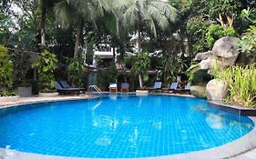 Phuket Meet Holiday Hotel 普吉岛相遇酒店  5*