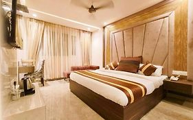 Hotel cj International Amritsar