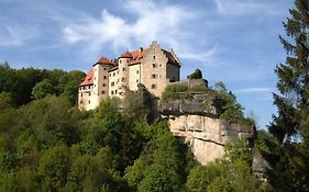 Burg Rabenstein 3*