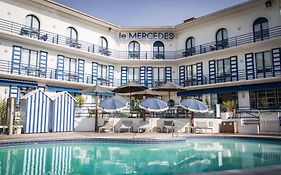 Hotel Le Mercedes  3*