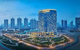 Shangri-la Hotel Qinhuangdao 5*