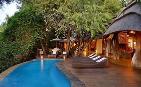Motswiri Private Safari Lodge