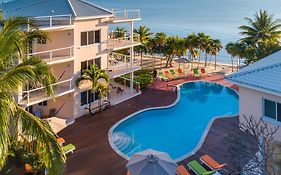 Laru Beya All Inclusive Resort Placencia 5* Belize