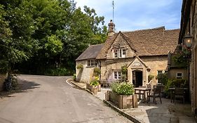 The White Hart Castle Combe 3*