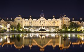 Disney Newport Bay Club Hotel 4*
