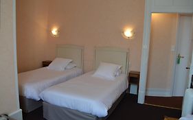 Hotel De Bourgogne  3*