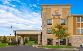 Comfort Inn And Suites Hudson Wi 3*
