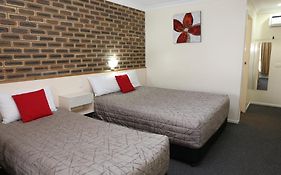 Top Of The Town Motel Inverell 3*