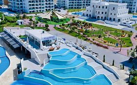 Caesar Resort & Spa Trikomo Cyprus