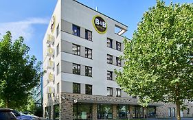B&b Hotel Frankfurt-west  2*