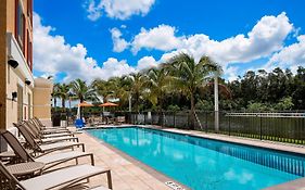 Towneplace Suites Fort Myers Estero 3*