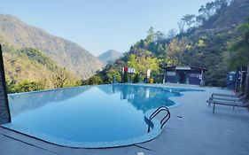 Hoa Resorts - Mountain View With Infinity Pool Shivpuri (uttarakhand)  India
