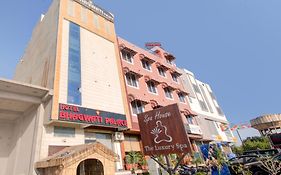 Oyo Hotel Bhagwati Palace