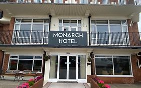 Monarch Hotel 2*