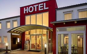 Hotel Amedia Express Sattledt, Trademark Collection By Wyndham  3*