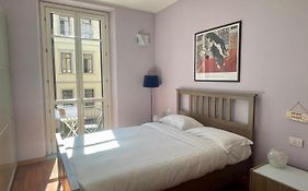 Easy Milano - Rooms&apartments Navigli 2*