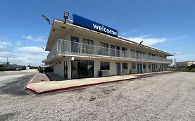 Motel 6-galveston, Tx  United States