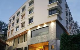 Hotel Sanderling Darjeeling 4*