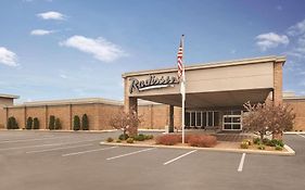Radisson Hotel And Conference Center Fond Du Lac  3* United States