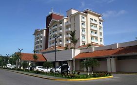 Radisson Colon 2,000 Hotel & Casino