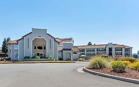Country Inn & Suites By Radisson, Vallejo Napa Valley, Ca