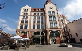 Rius Hotel Lviv 4*