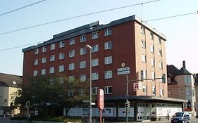 Hotel Mecklenheide  3*
