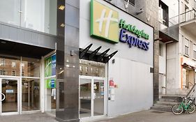 Holiday Inn Express Amiens 3*