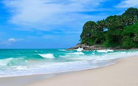 Novotel Phuket Surin Beach Resort 4*