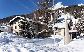 Hotel Parsenn Davos 3*