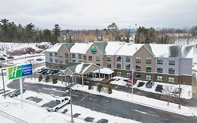 Holiday Inn Express & Suites Marquette, An Ihg Hotel