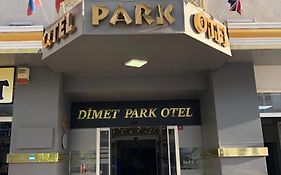 Dimet Park Hotel
