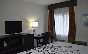 Clarion Inn & Suites West Knoxville 2*
