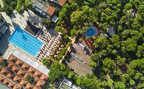 Hotel Robinson Apulia  4*