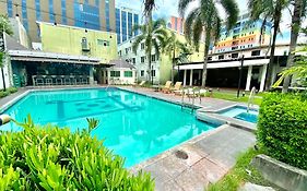 Hotel Euroasia By Bluebookers Angeles Philippines