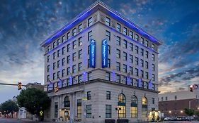 Holiday Inn Express Downtown Baltimore Maryland 3*