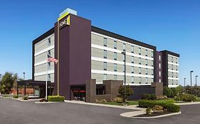 Home2 Suites By Hilton York 3*