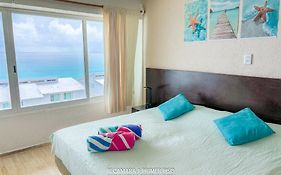 Penthouse Spectacular Ocean View Terrace 2 Bdrm 2 Baths Brisas Cancun Hotel Zone 4203