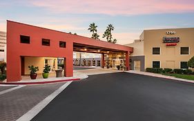 Fairfield Inn & Suites By Marriott San Jose Airport 3*